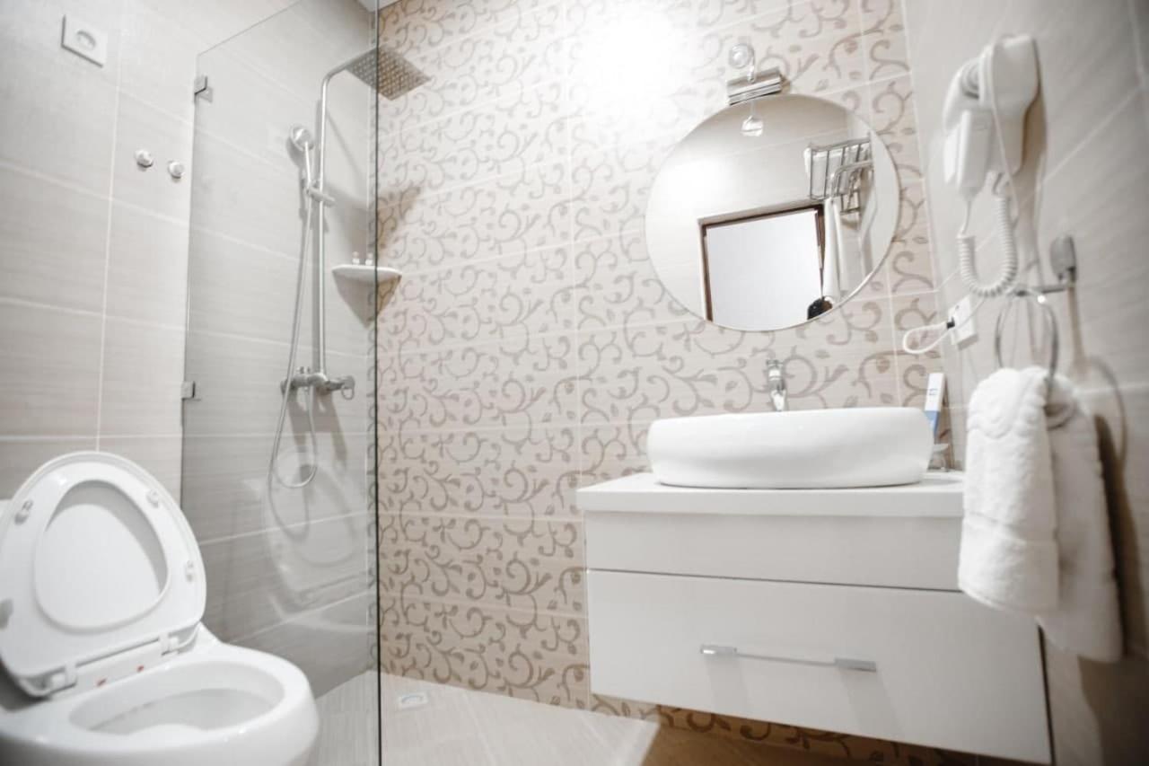 Hotel Shedevr Plaza Namangan Zewnętrze zdjęcie